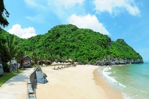 Cat Ba beach