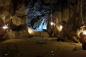 Catba Hospital cave
