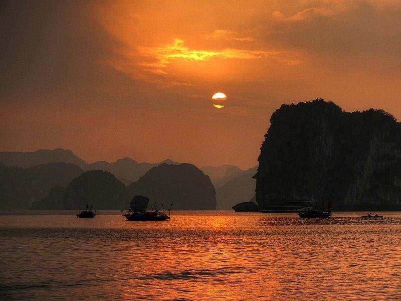 halong11.jpg