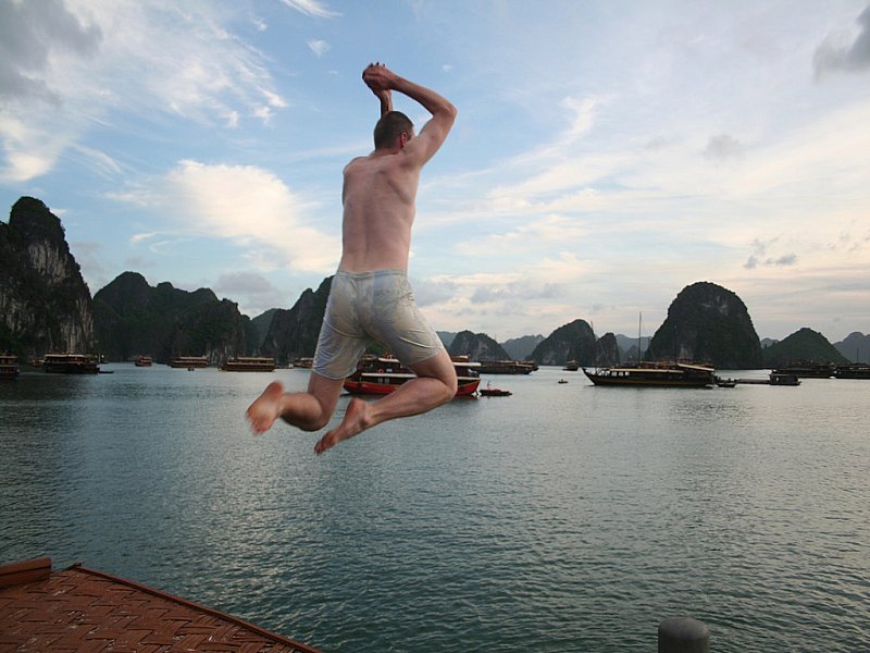 halong121.jpg