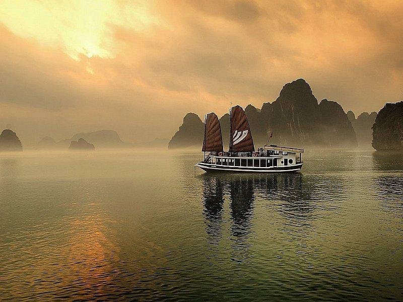 halong98.jpg